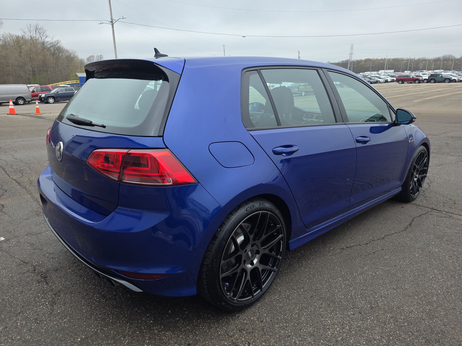 2016 Volkswagen Golf R 2.0T AWD