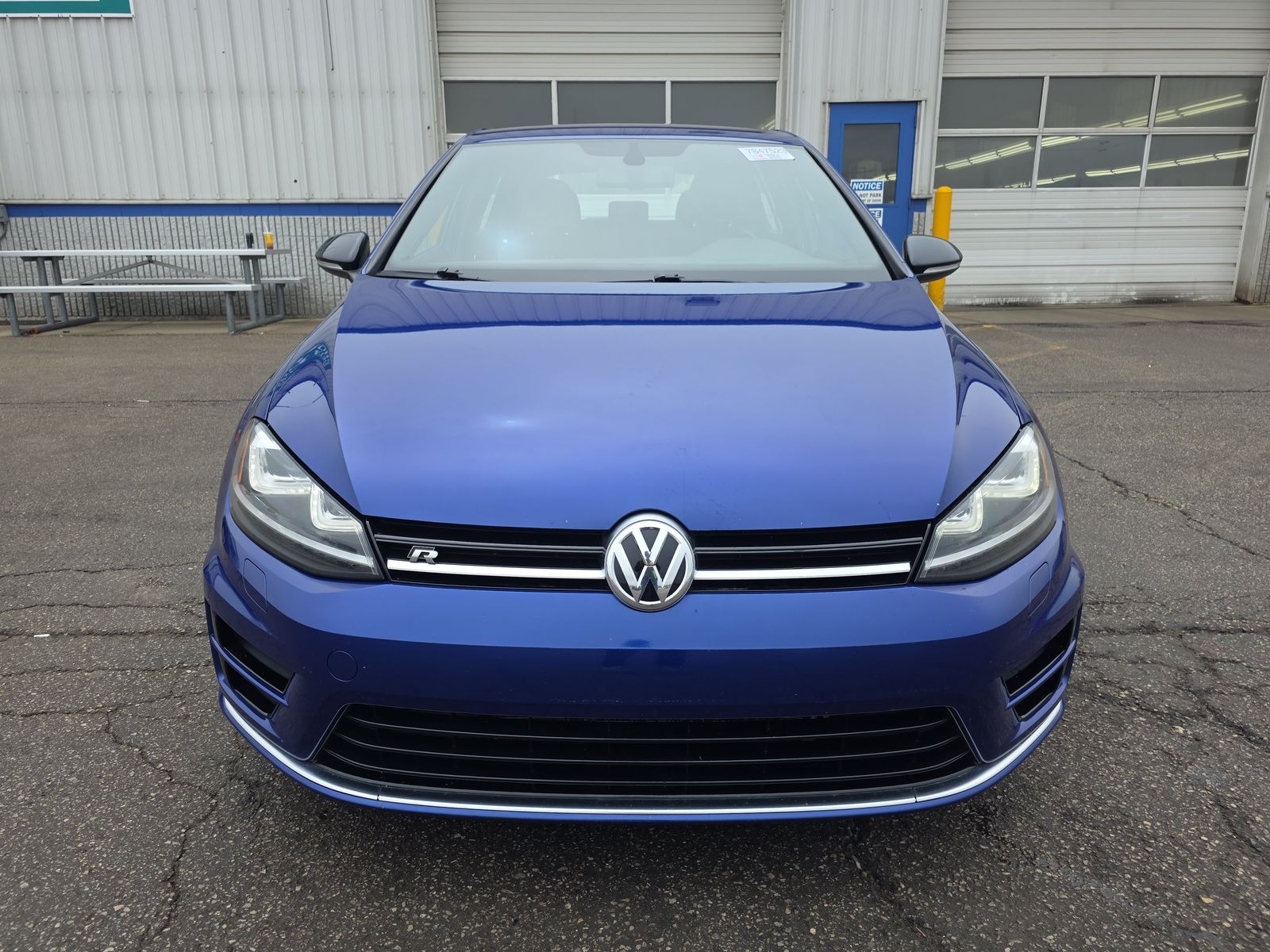 2016 Volkswagen Golf R 2.0T AWD
