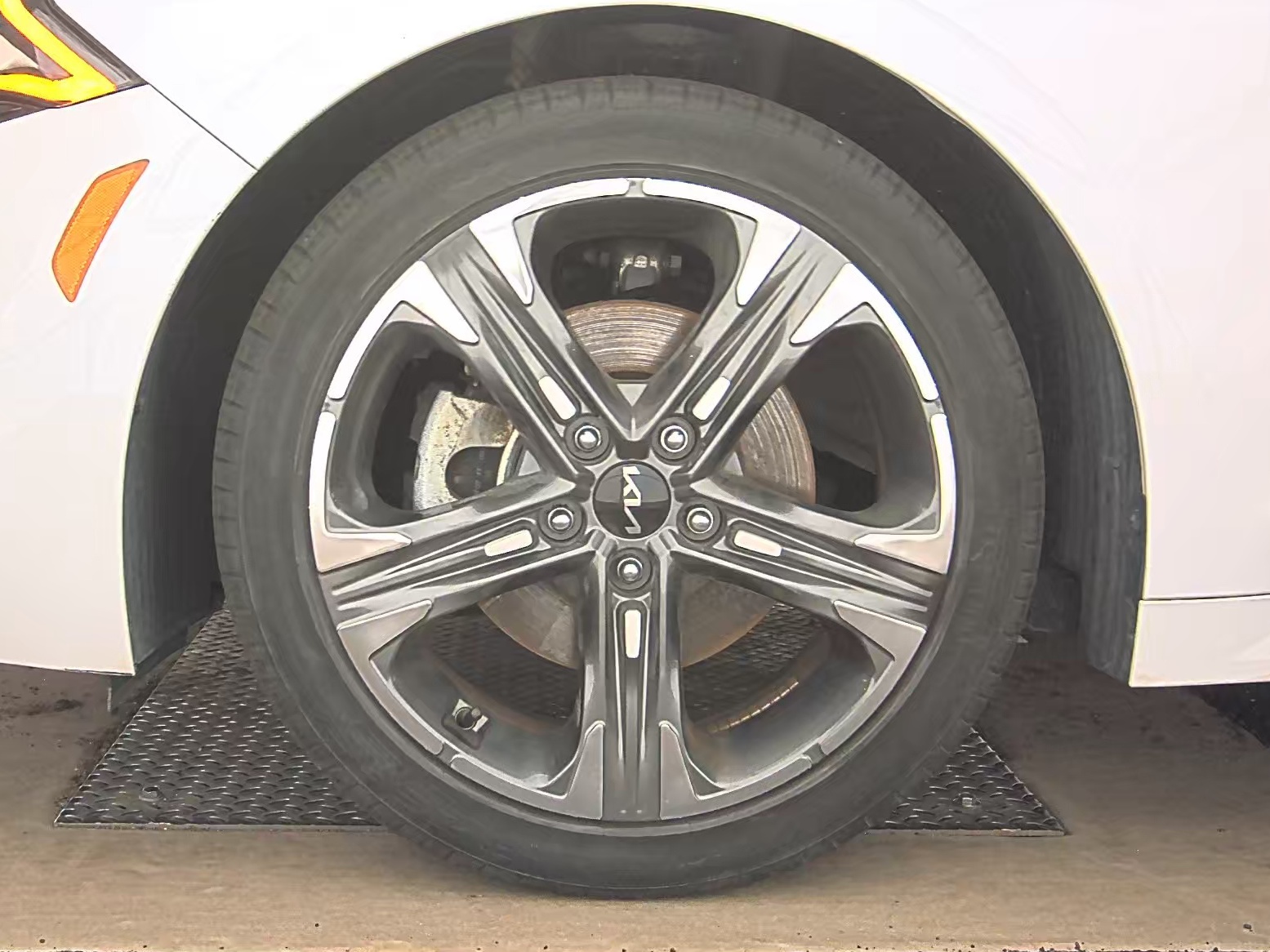 2022 Kia K5 LXS AWD
