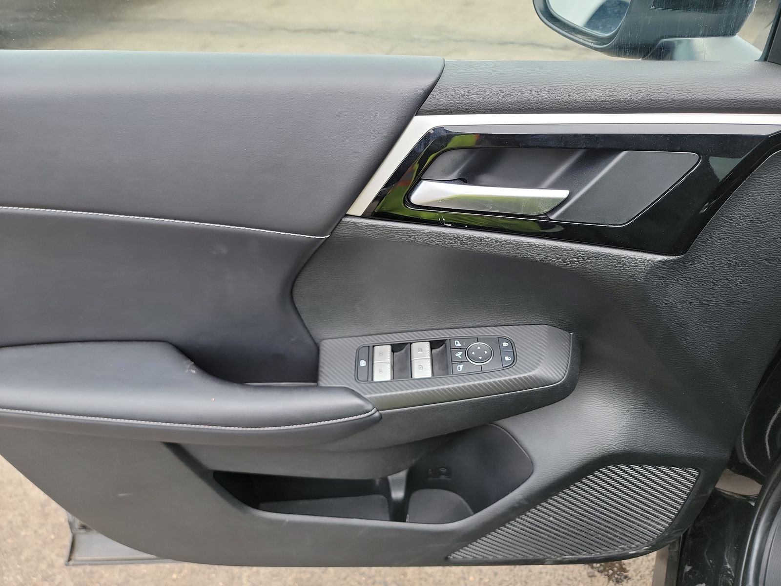 2023 Mitsubishi Outlander PHEV SE AWD