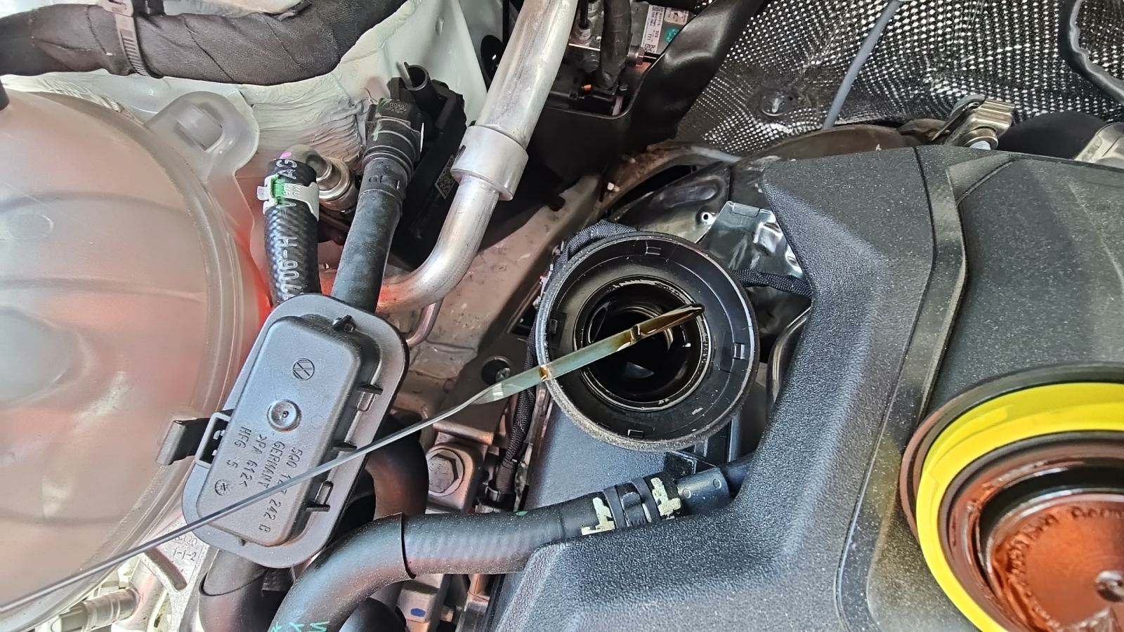 2024 Volkswagen Tiguan 2.0T SEL R-Line AWD