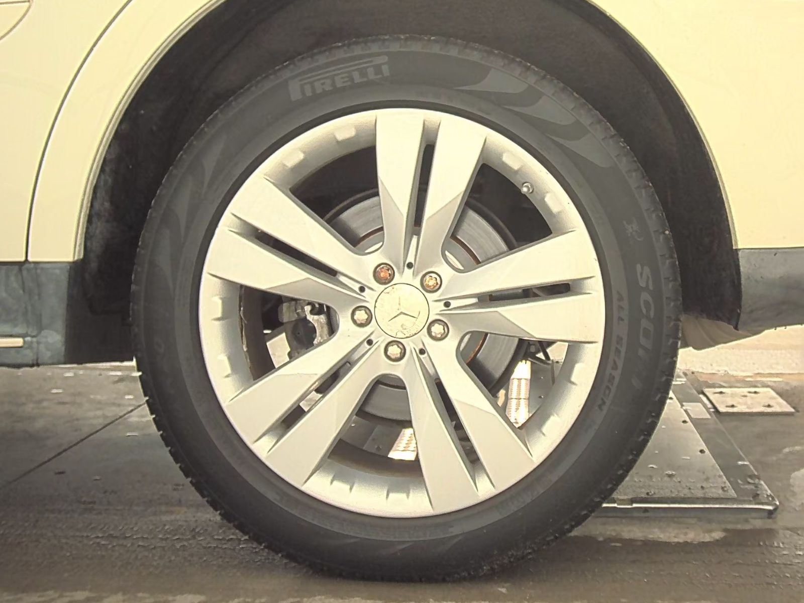 2011 Mercedes-Benz M-Class ML 350 RWD