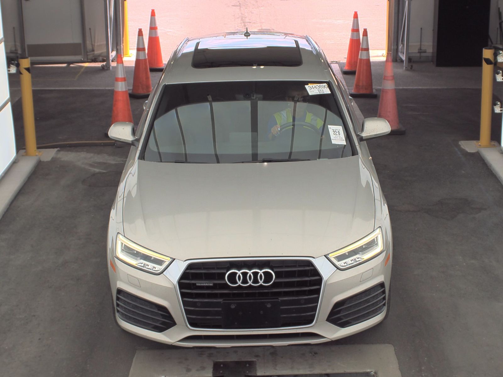 2016 Audi Q3 2.0T Prestige AWD
