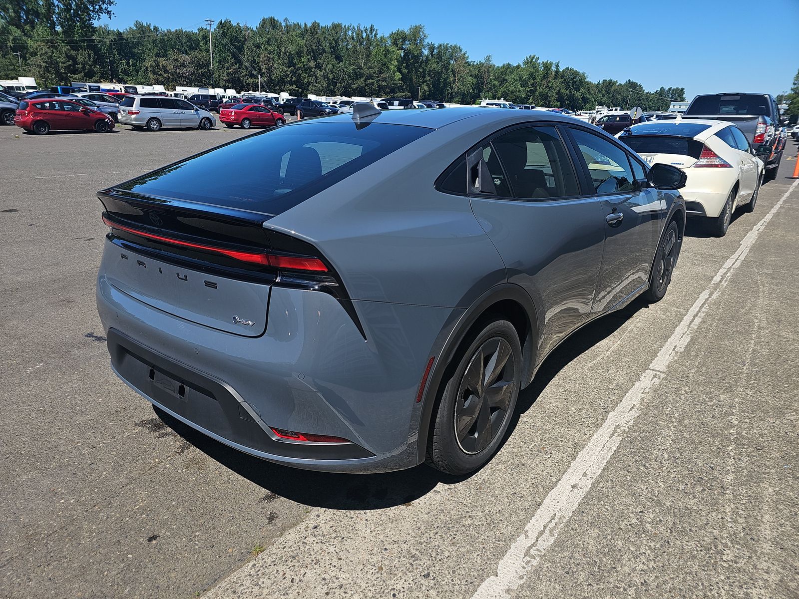 2023 Toyota Prius LE FWD