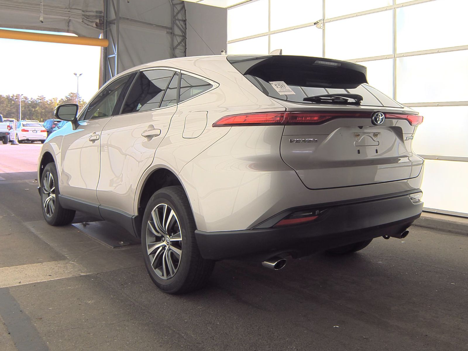 2022 Toyota Venza LE AWD