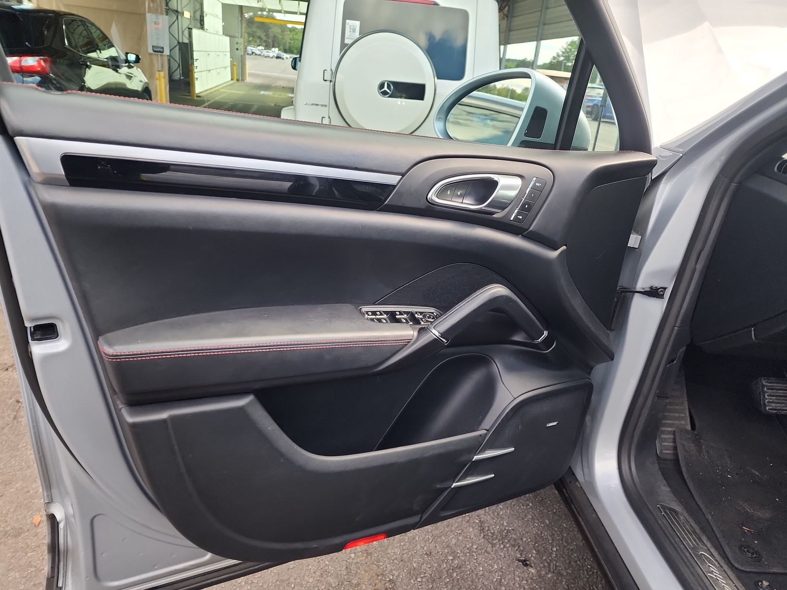 2016 Porsche Cayenne Base AWD