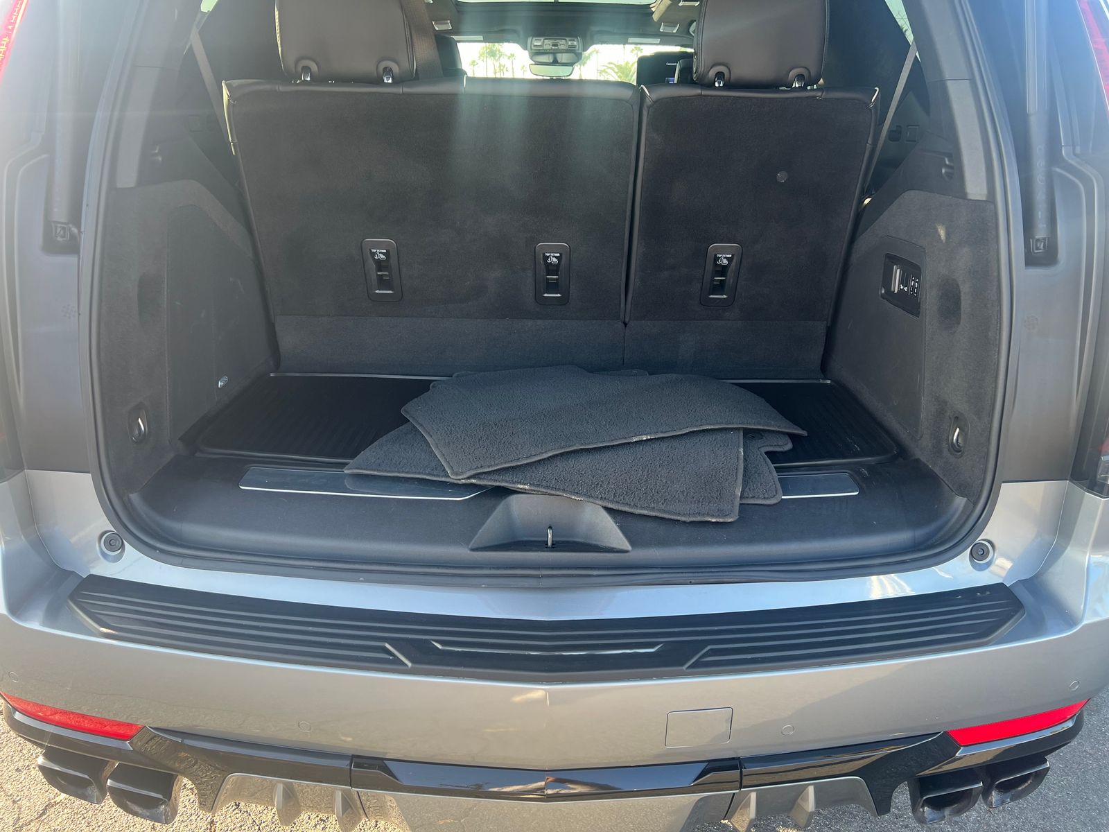 2023 Cadillac Escalade V-Series AWD