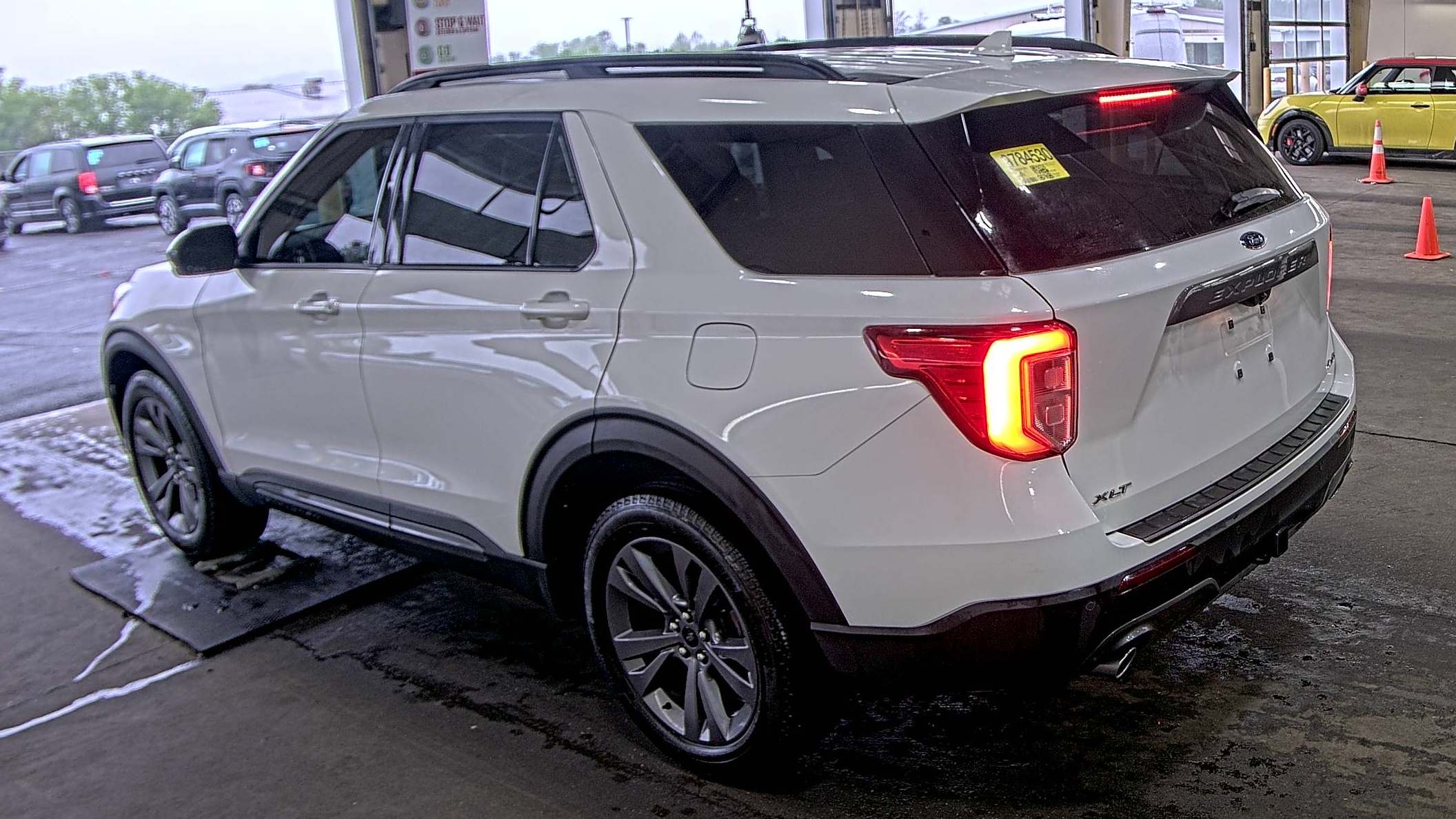 2022 Ford Explorer XLT AWD