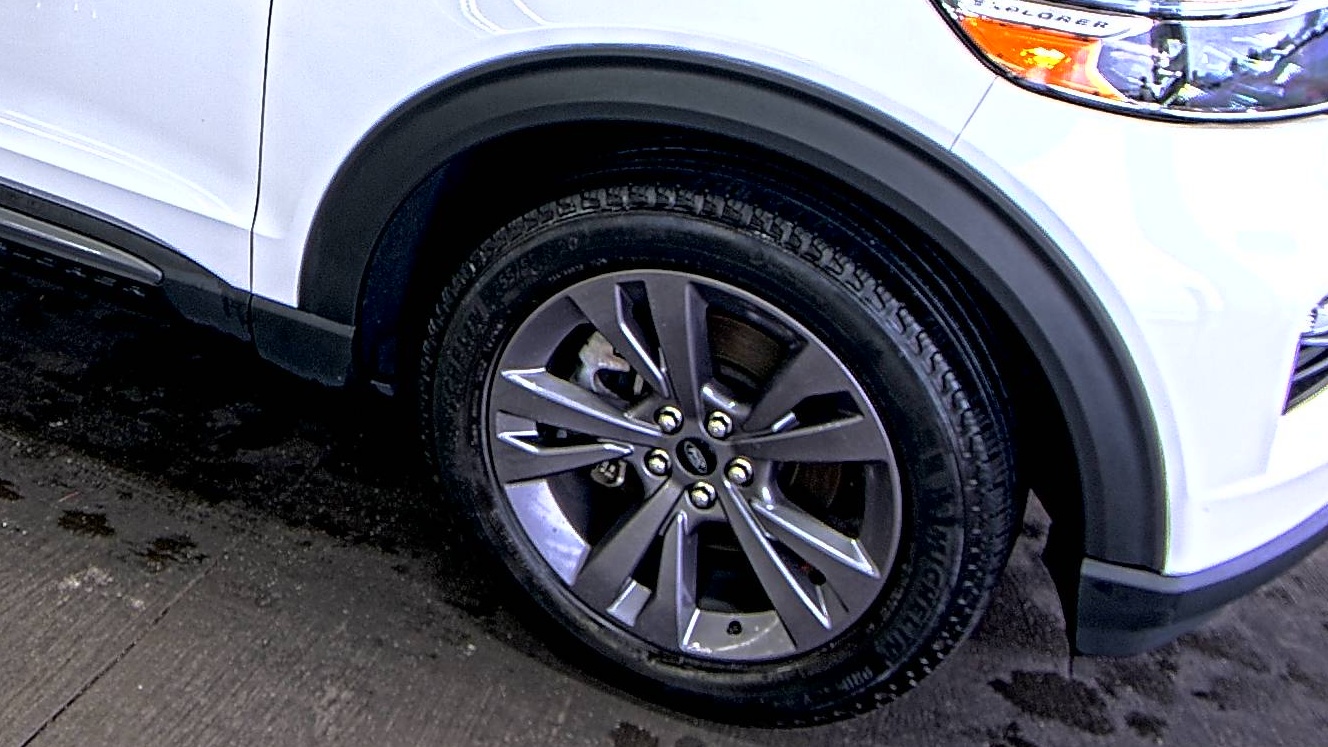 2022 Ford Explorer XLT AWD