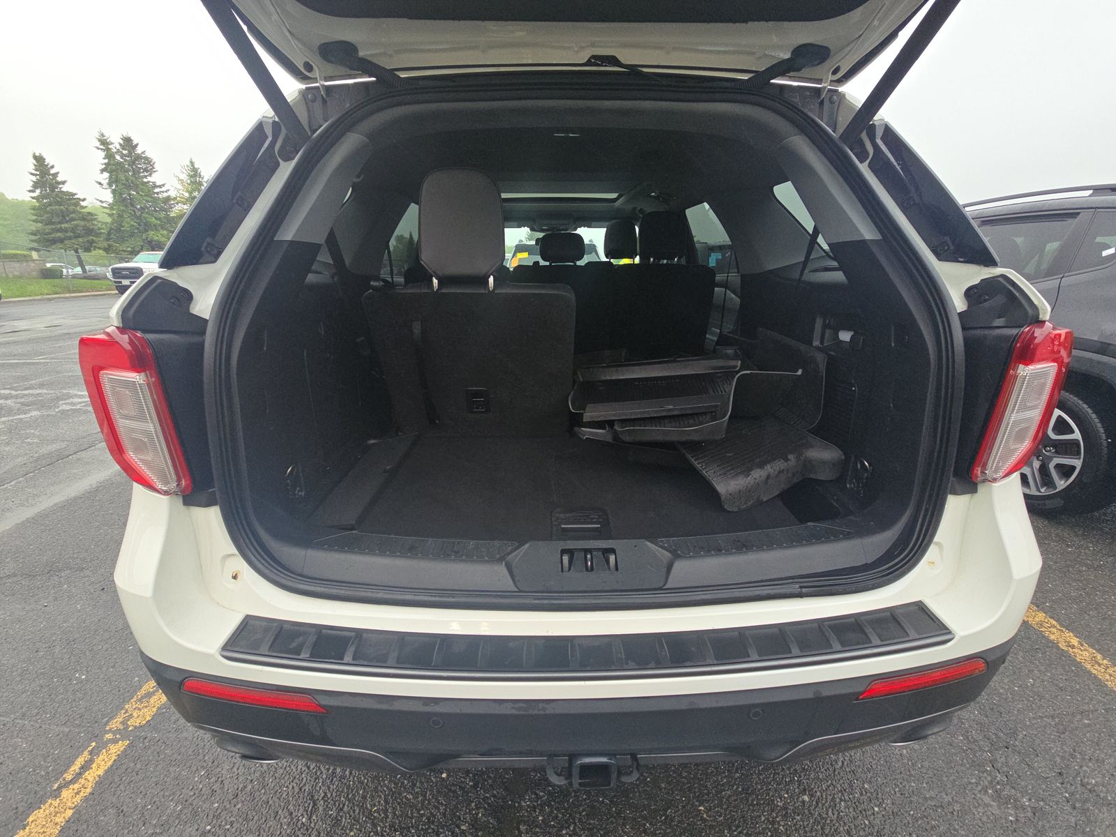 2022 Ford Explorer XLT AWD