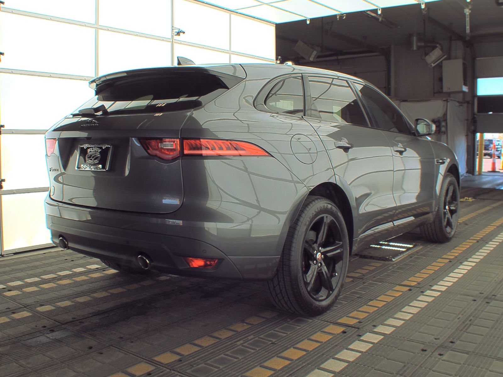 2017 Jaguar F-PACE 35t R-Sport AWD