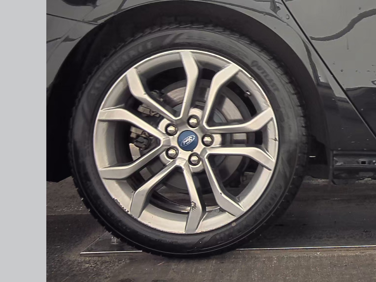 2019 Ford Fusion Hybrid Titanium FWD