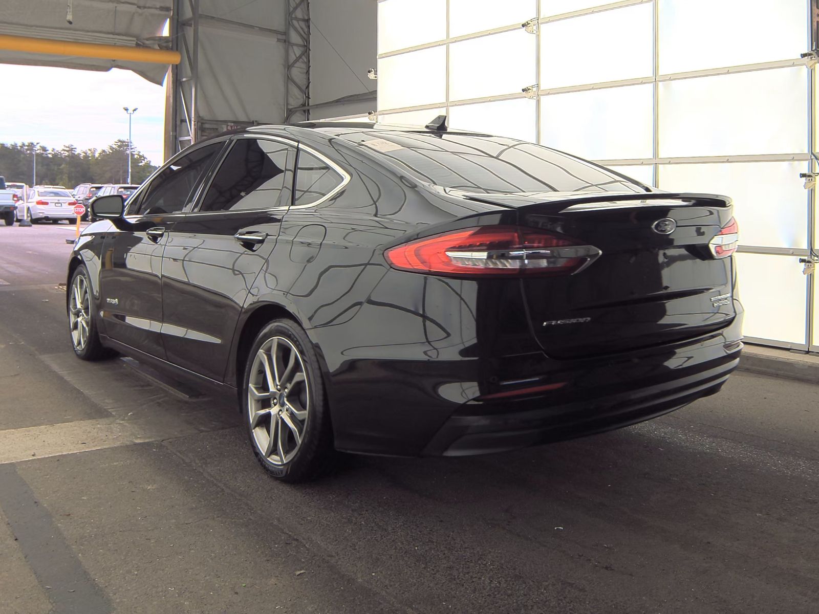 2019 Ford Fusion Hybrid Titanium FWD