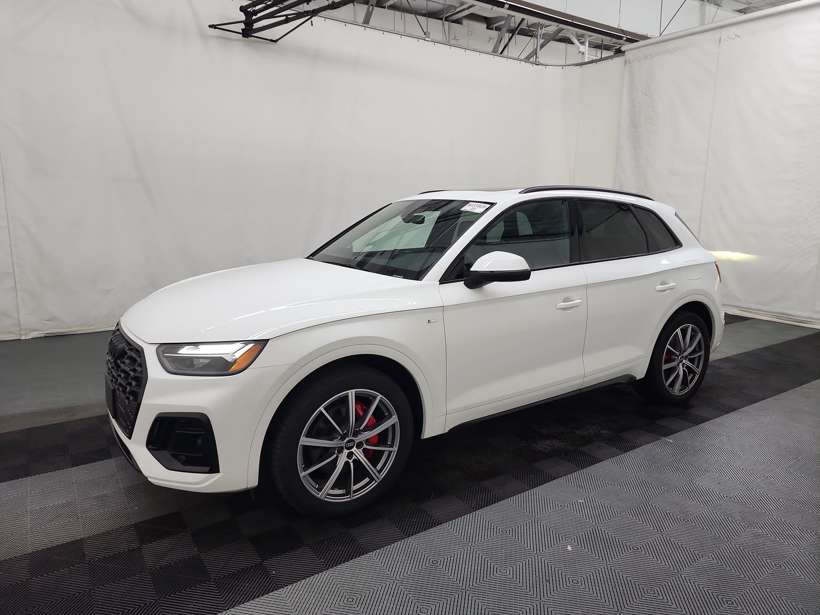 2024 Audi Q5 e Plug-In Hybrid S line Premium Plus AWD