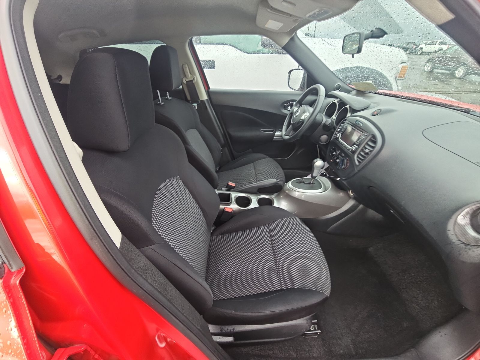 2015 Nissan JUKE S AWD