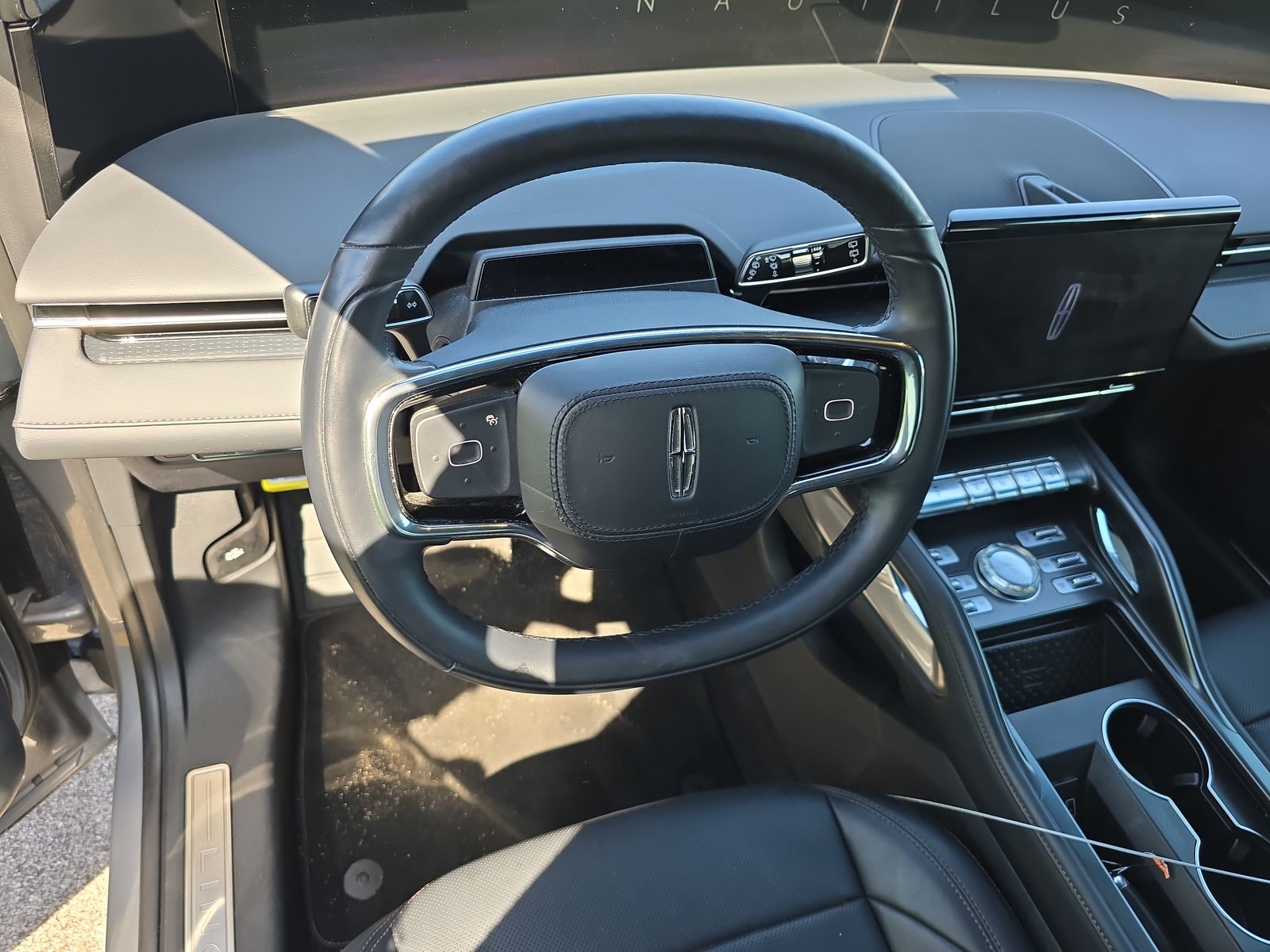 2024 Lincoln Nautilus Premiere AWD
