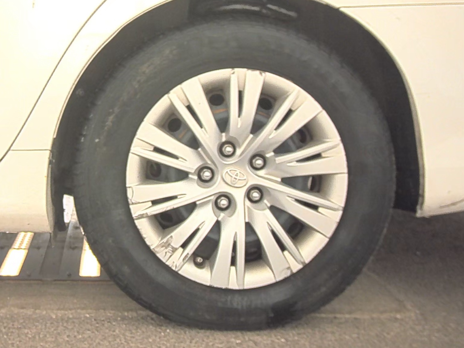 2013 Toyota Camry LE FWD