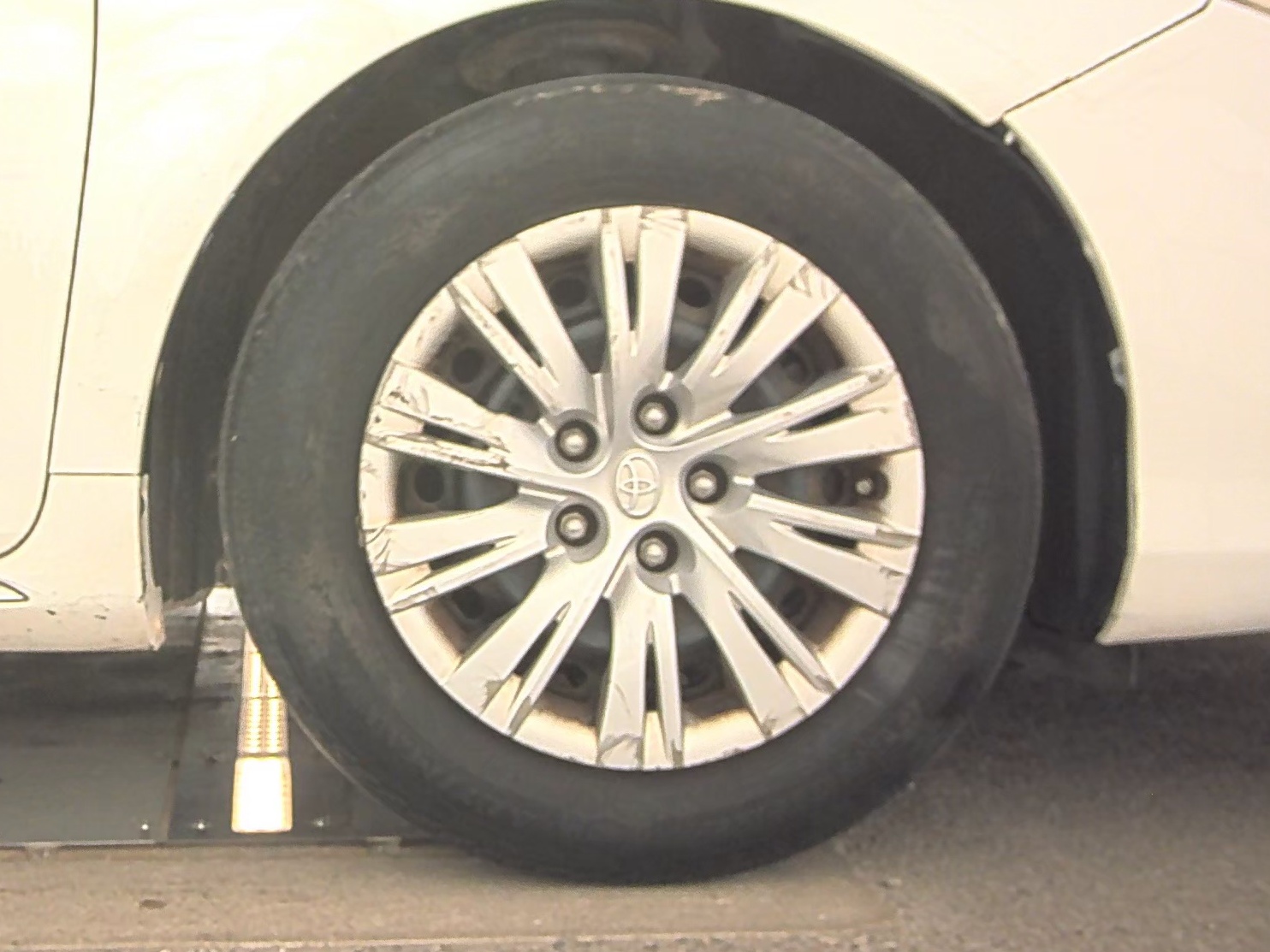 2013 Toyota Camry LE FWD