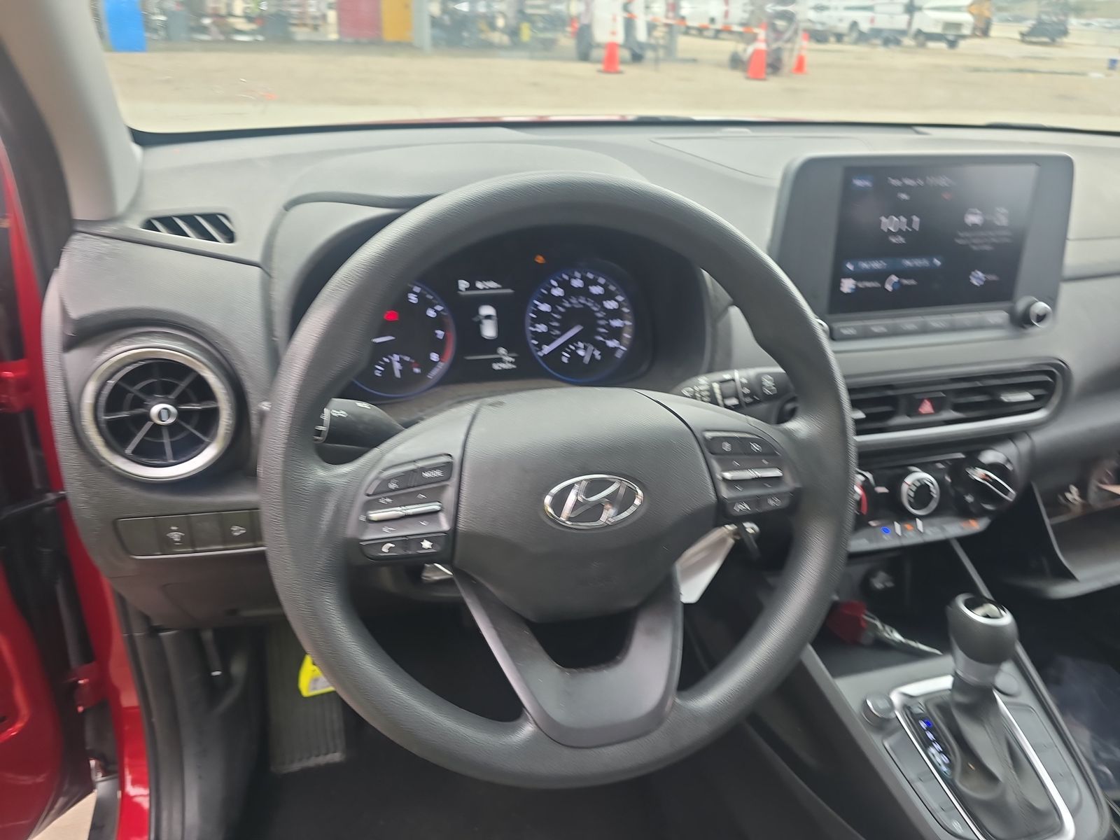 2023 Hyundai Kona SE FWD