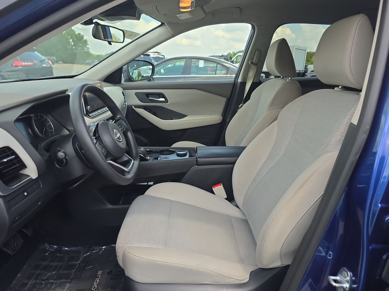 2022 Nissan Rogue SV AWD