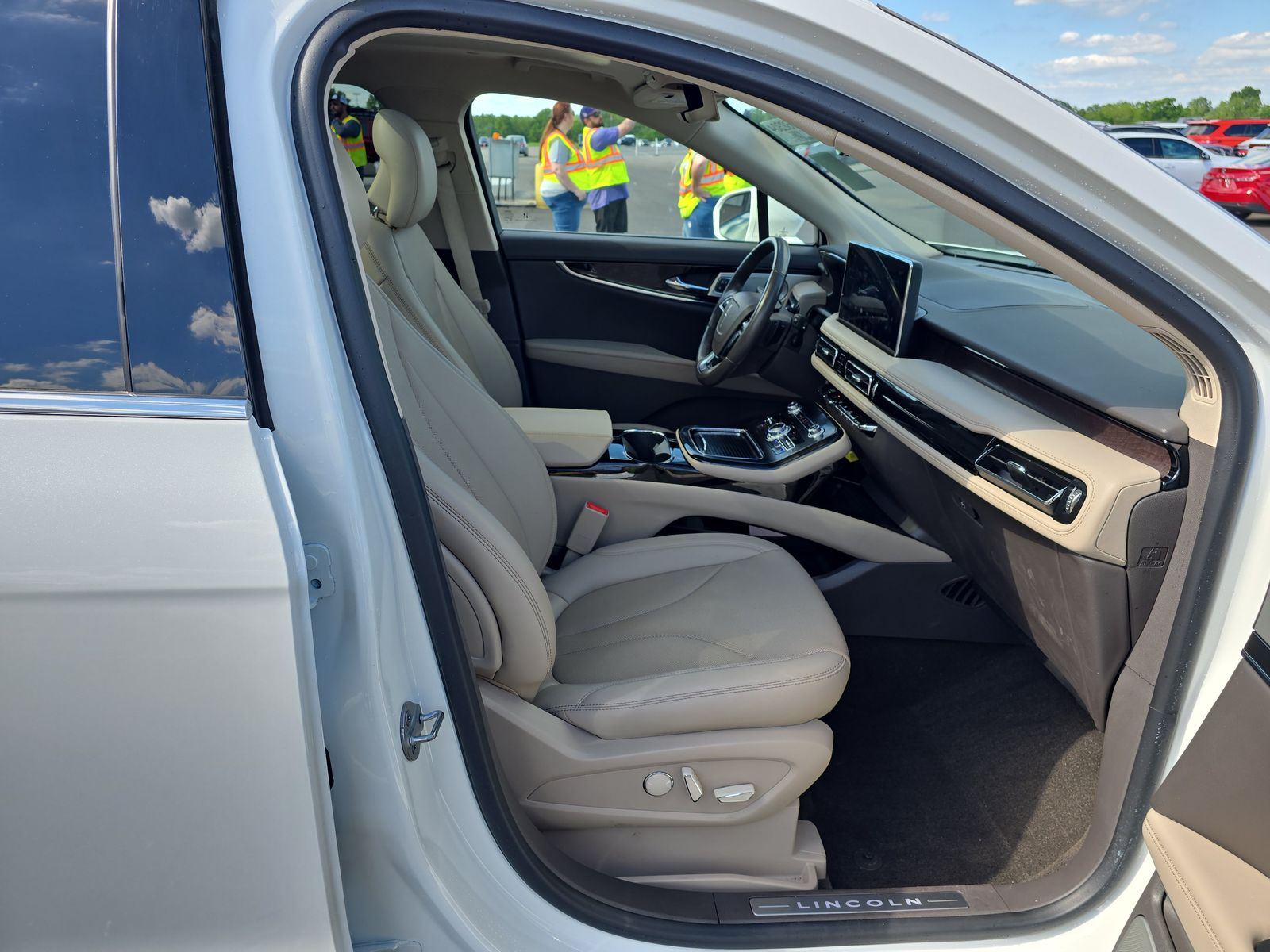 2022 Lincoln Nautilus Reserve AWD