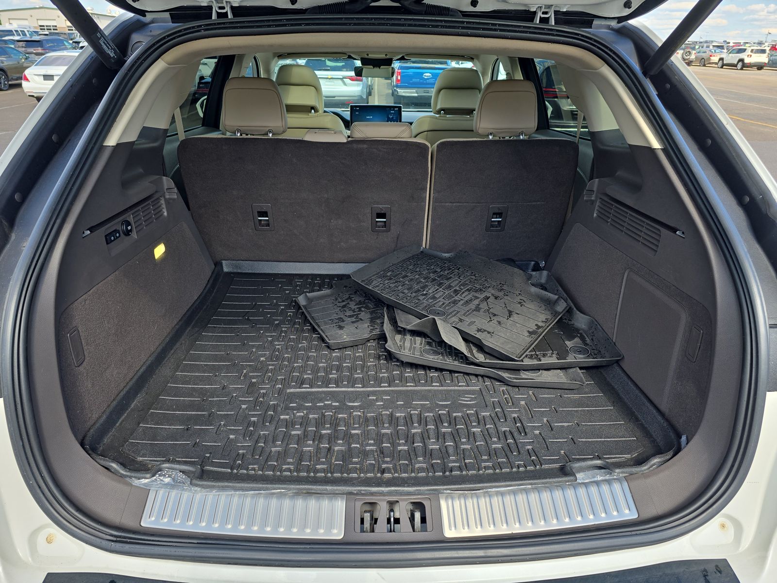 2022 Lincoln Nautilus Reserve AWD