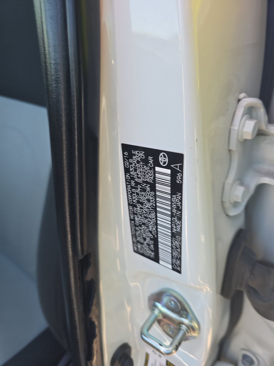 2016 Toyota Prius c Two FWD