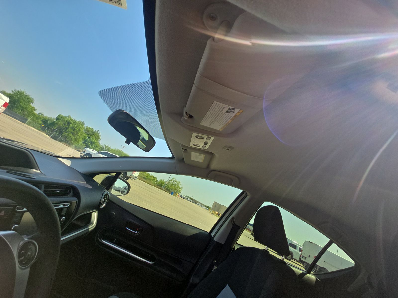 2016 Toyota Prius c Two FWD