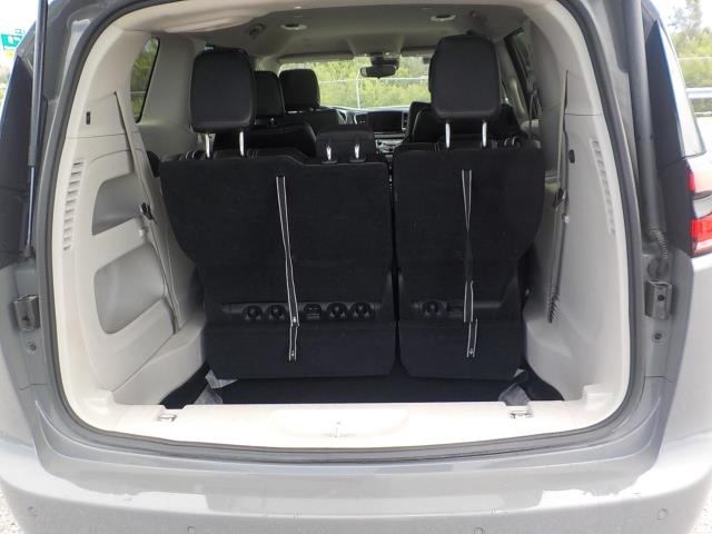 2023 Chrysler Pacifica Touring L FWD