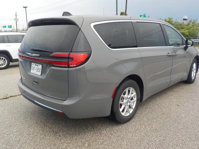 2023 Chrysler Pacifica Touring L FWD