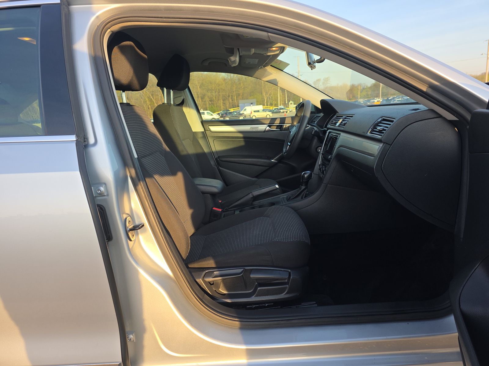 2017 Volkswagen Passat 1.8T S FWD