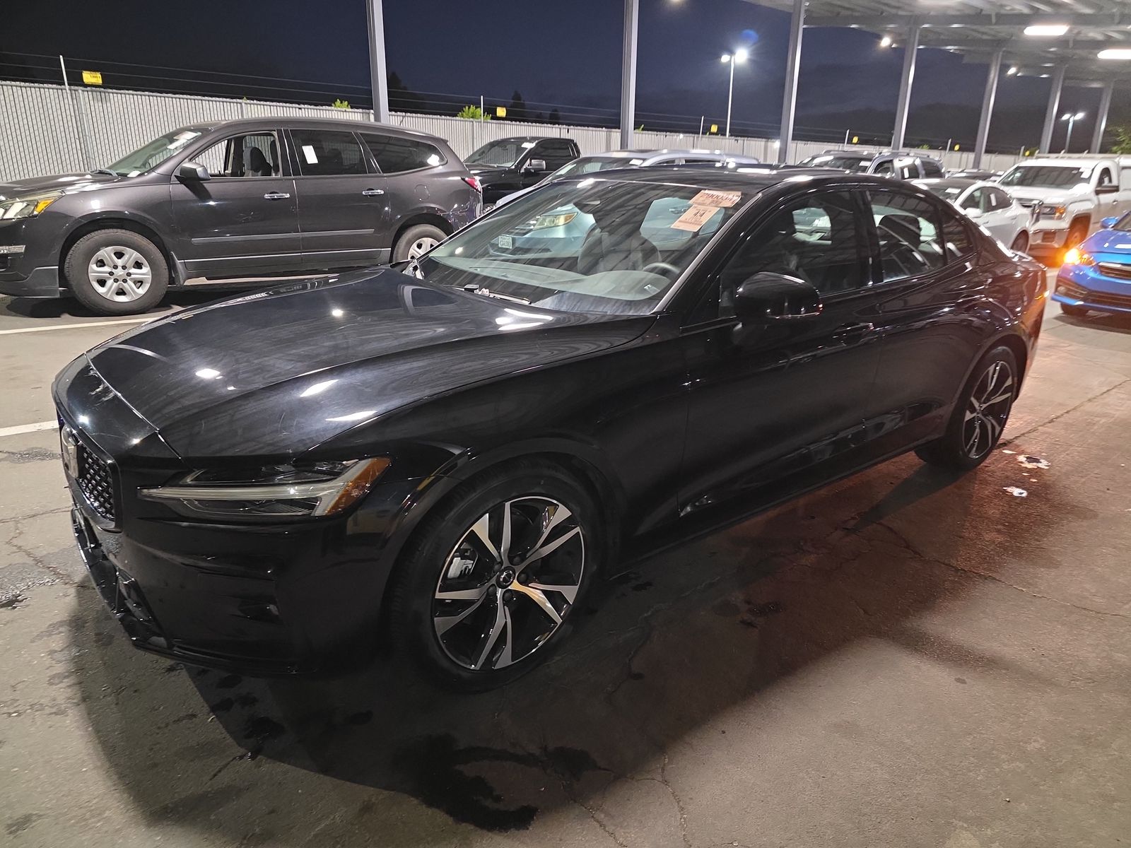 2024 Volvo S60 B5 Plus AWD