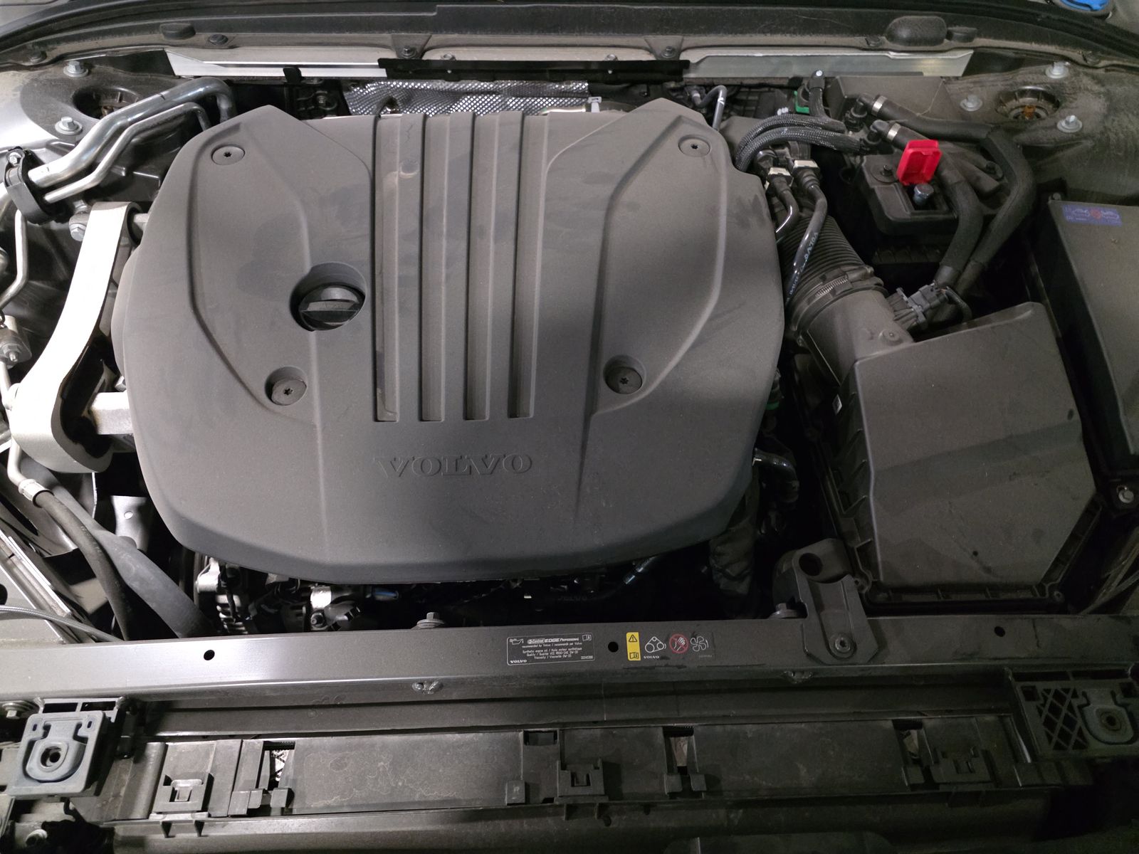 2024 Volvo S60 B5 Plus AWD