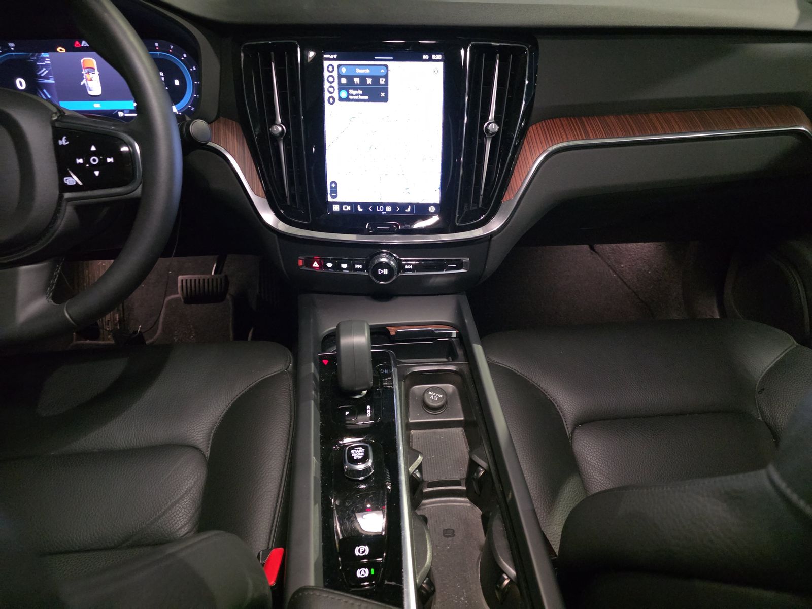 2024 Volvo S60 B5 Plus AWD