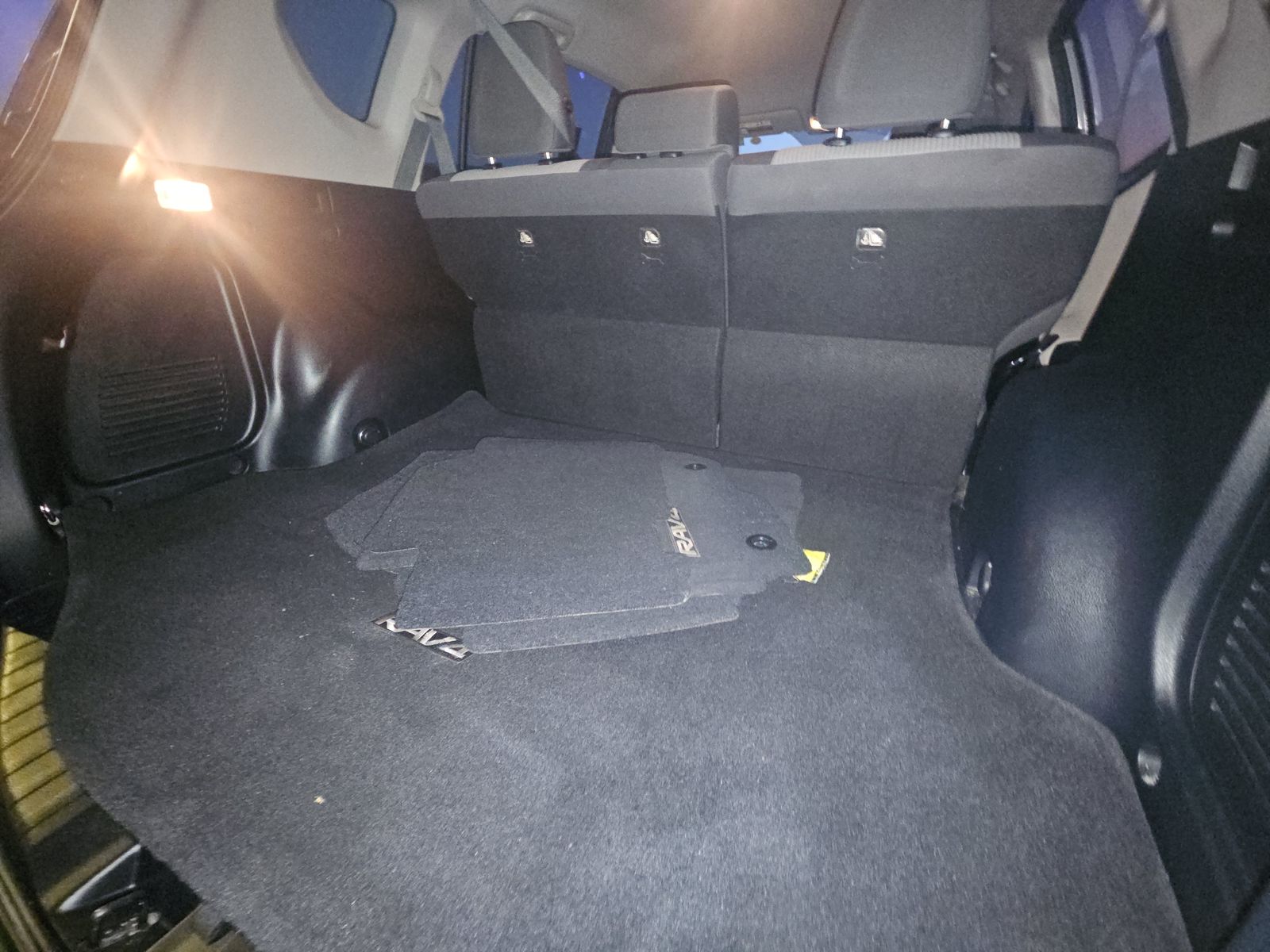 2015 Toyota RAV4 LE AWD