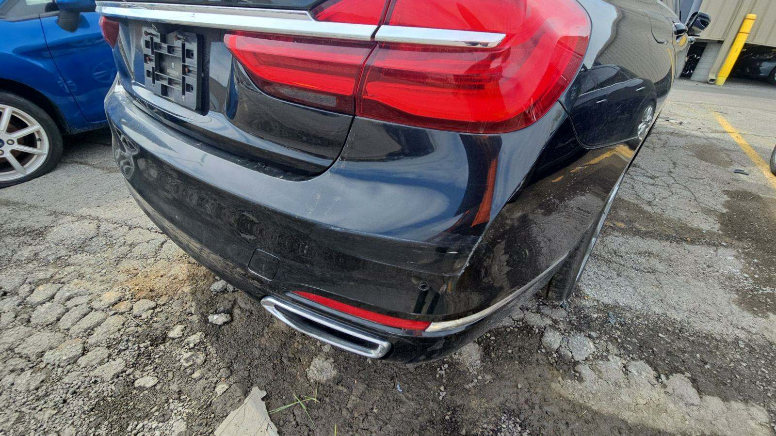 2016 BMW 7 Series 750i xDrive AWD