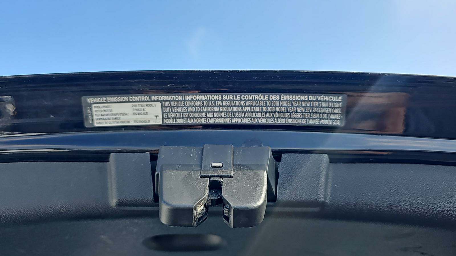 2018 Tesla Model 3 Mid Range RWD