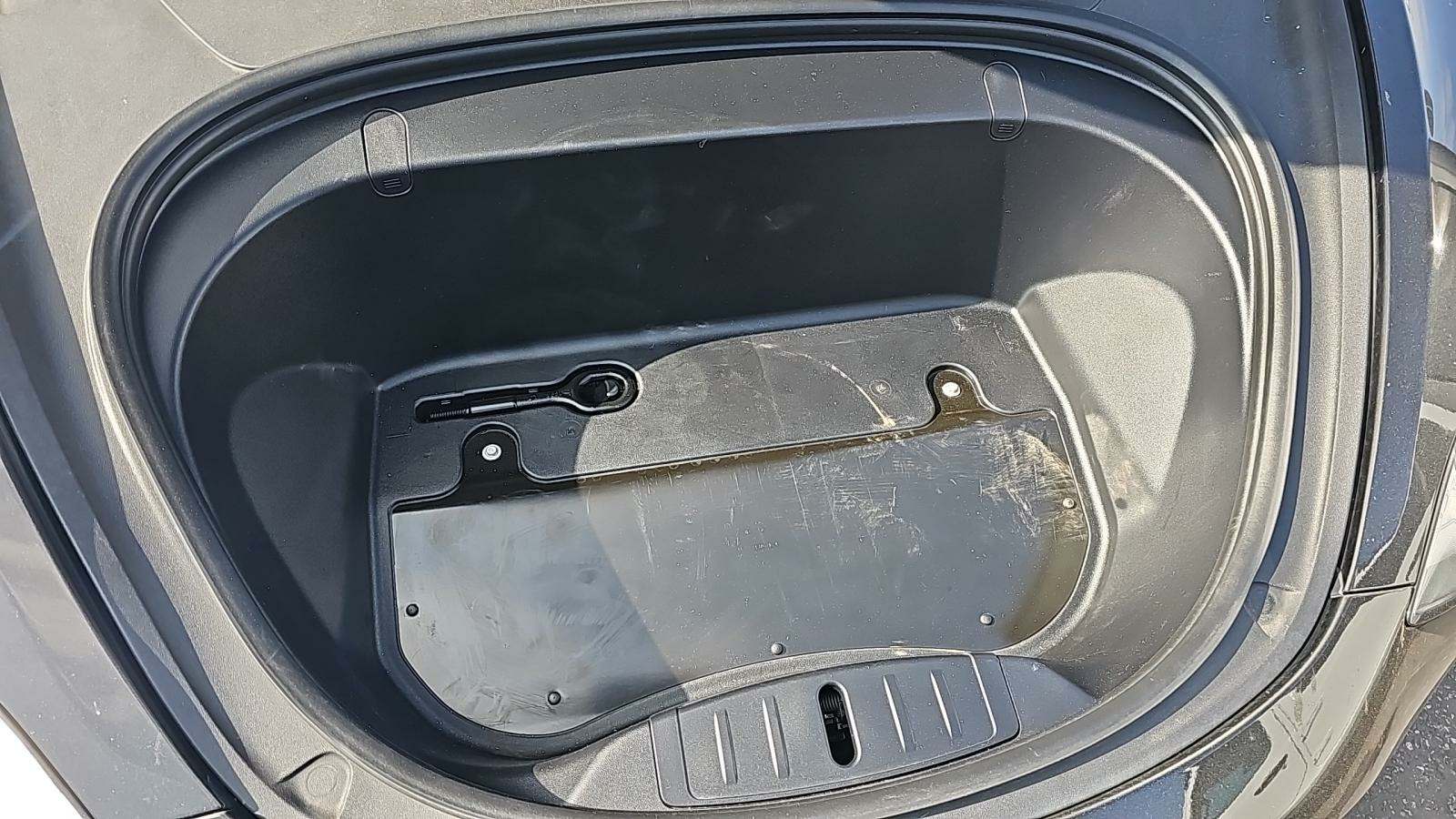 2018 Tesla Model 3 Mid Range RWD