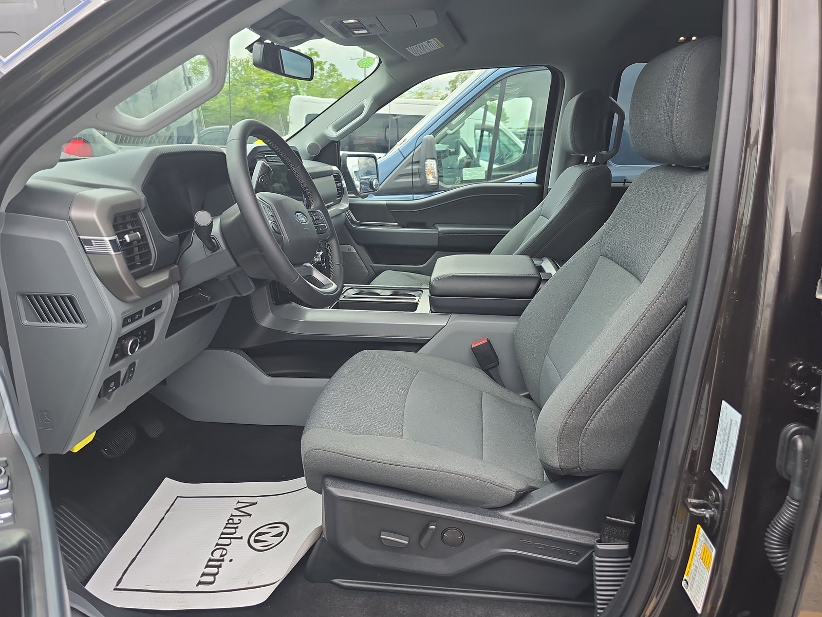 2024 Ford F-150 Hybrid XLT AWD