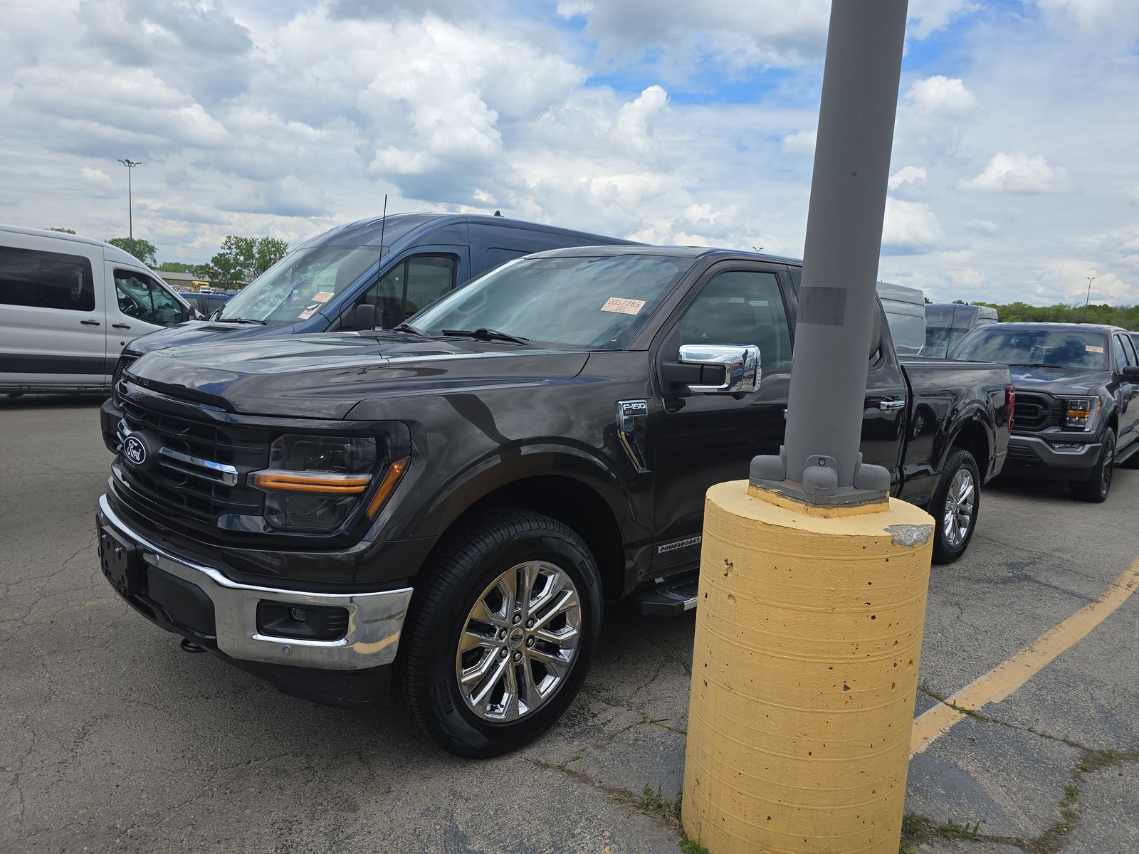 2024 Ford F-150 Hybrid XLT AWD
