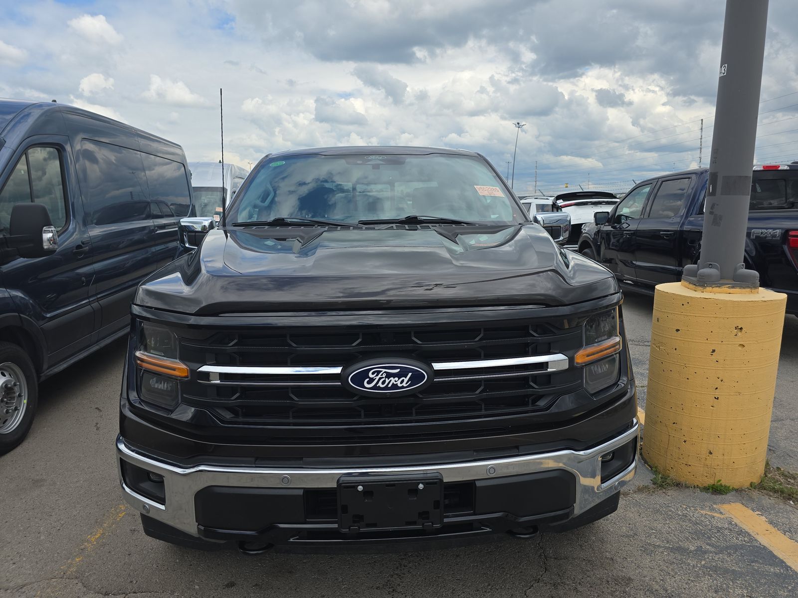 2024 Ford F-150 Hybrid XLT AWD