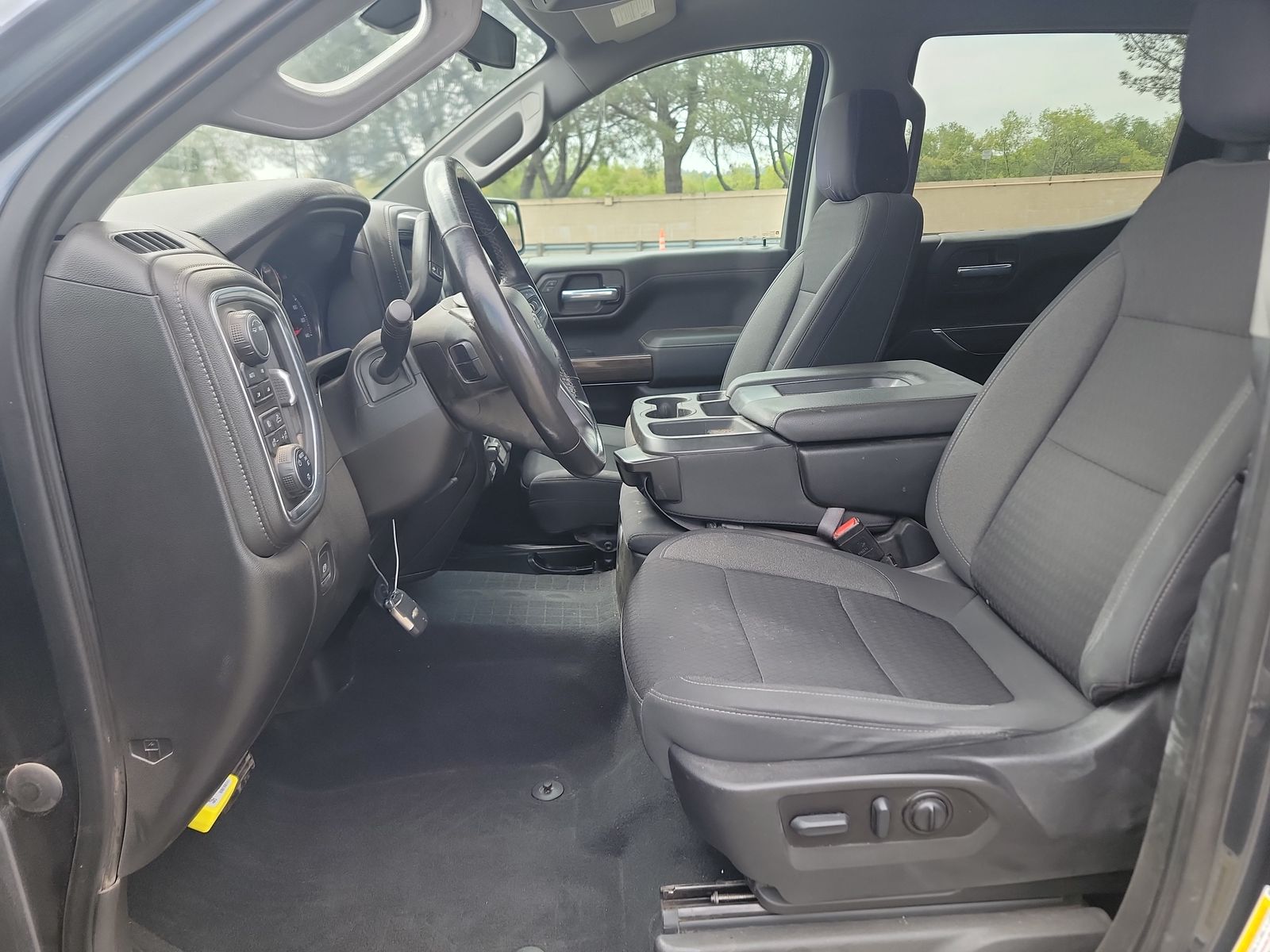 2022 Chevrolet Silverado 1500 RST AWD