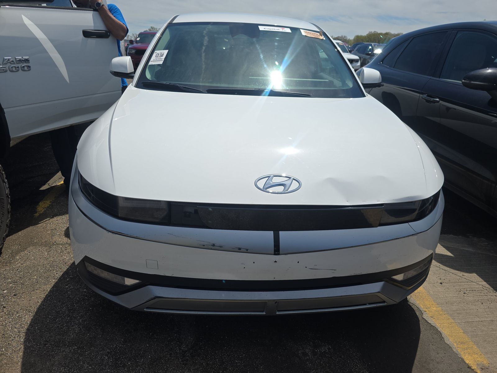 2022 Hyundai IONIQ 5 SE RWD