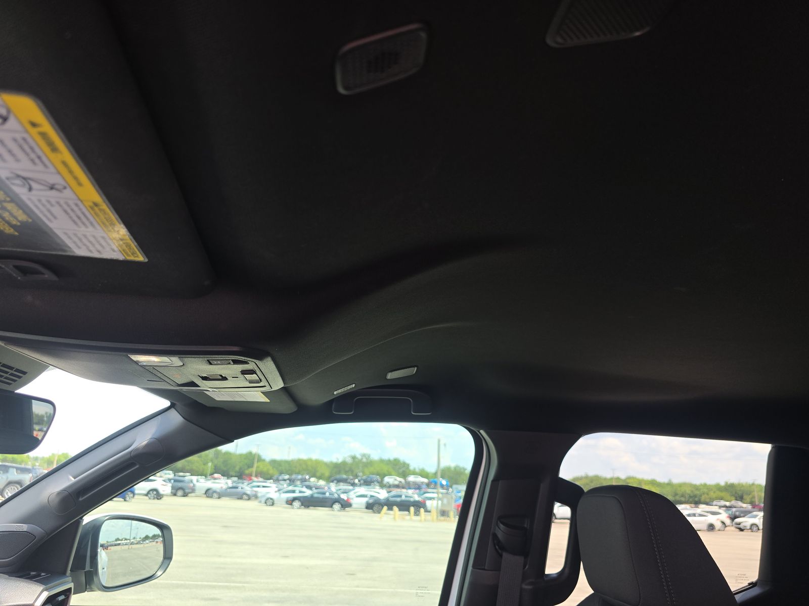 2024 Toyota Tacoma SR5 AWD