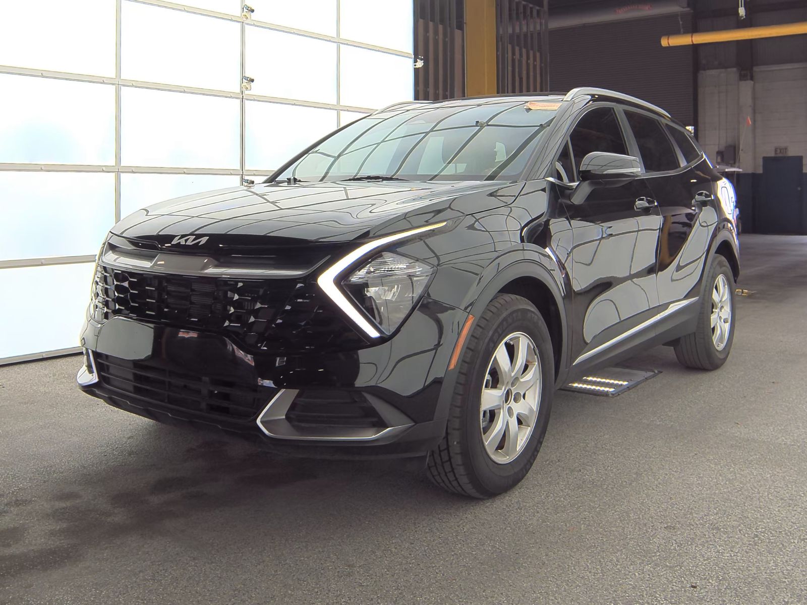 2023 Kia Sportage Hybrid EX AWD