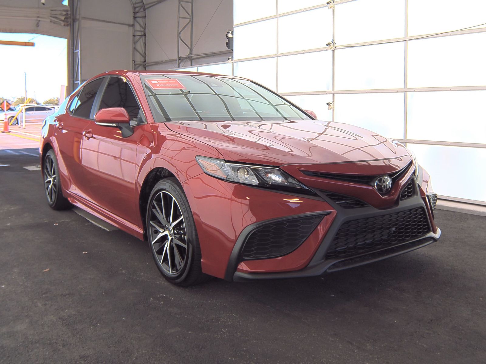 2024 Toyota Camry SE FWD