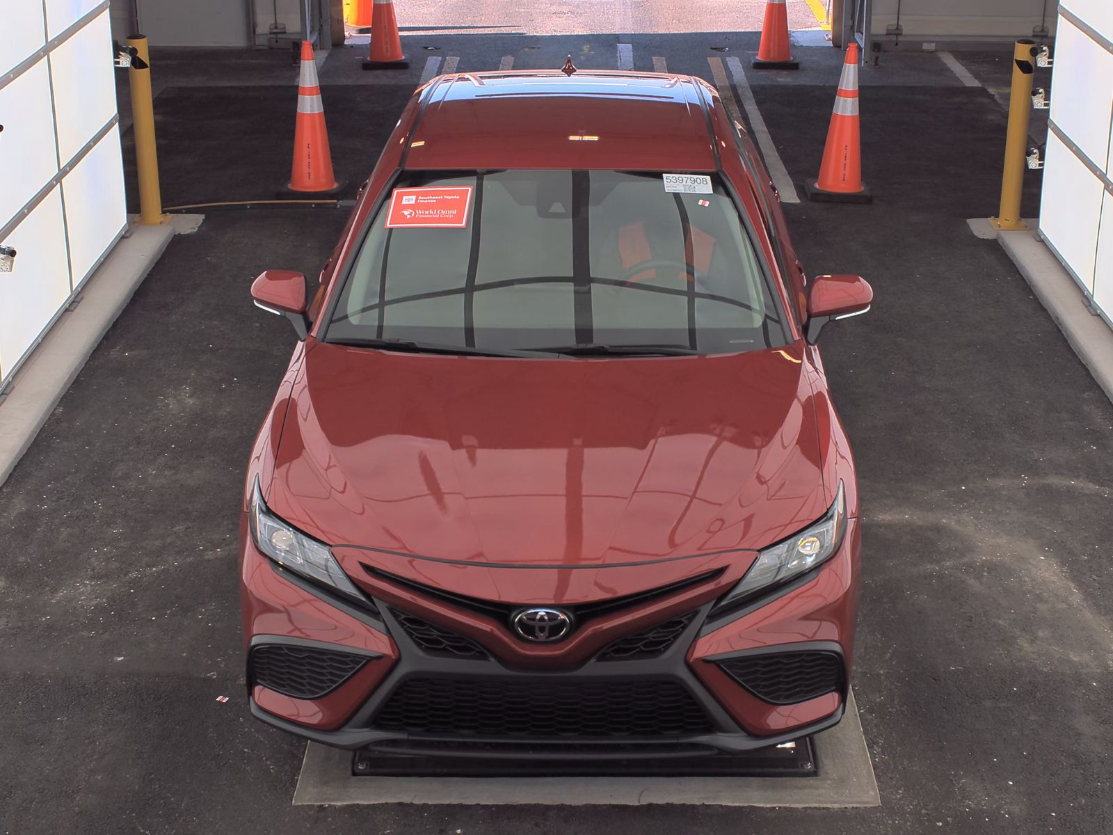 2024 Toyota Camry SE FWD