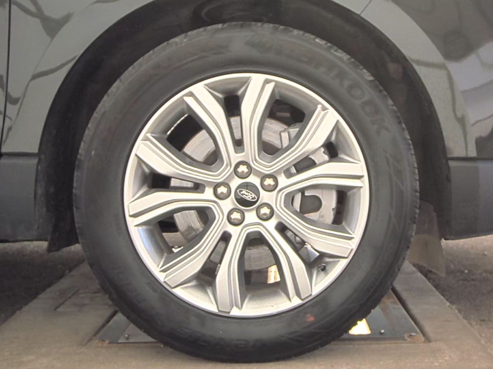 2024 Ford Edge Titanium AWD