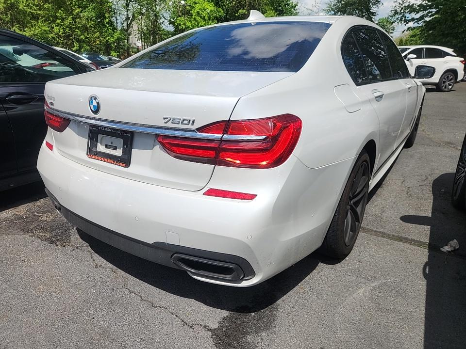 2016 BMW 7 Series 750i xDrive AWD
