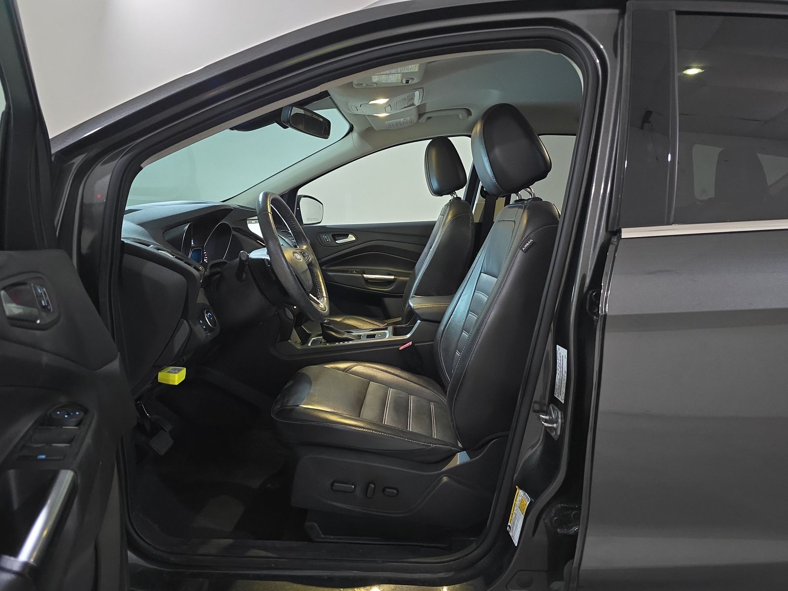 2017 Ford Escape Titanium AWD